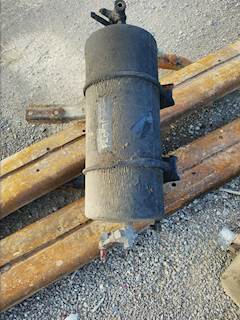 Freightliner FLD120 Air Tank