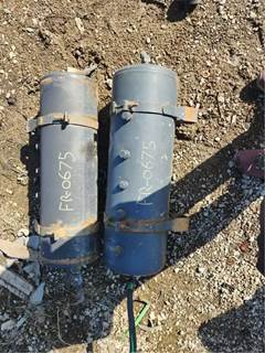 Freightliner FLD120SD Air Tank