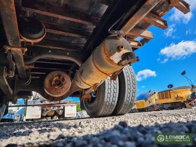 Freightliner M2 106 Air Tank