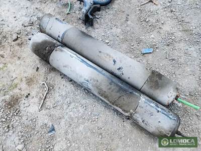 International 9900i Air Tank