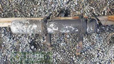 Mack MRU613 Air Tank