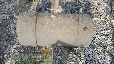 Mack MRU613 Air Tank