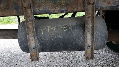 Peterbilt 335 Air Tank