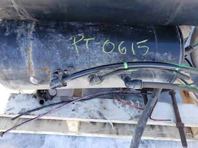 Peterbilt 348 Air Tank