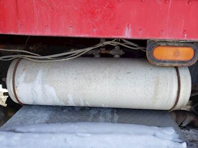 Peterbilt 378 Air Tank