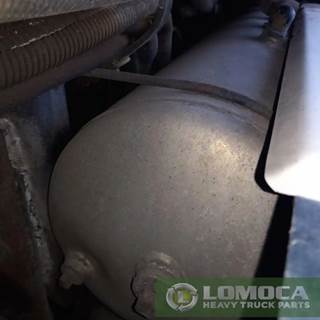 Peterbilt 386 Air Tank