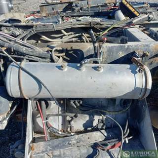 Peterbilt 389 Air Tank