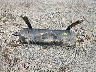 Peterbilt 567 Air Tank