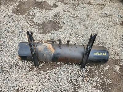 Peterbilt 567 Air Tank