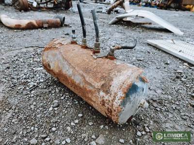 Peterbilt 579 Air Tank