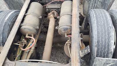 Sterling LT8500 Air Tank