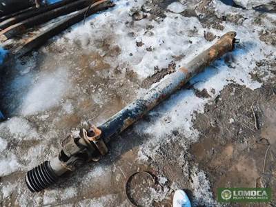 Dana-Spicer DS405 Front Axle Assembly for a 2006 International 9400I