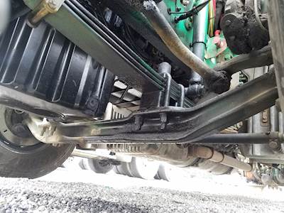 Freightliner Cascadia 125 Front Axle Assembly