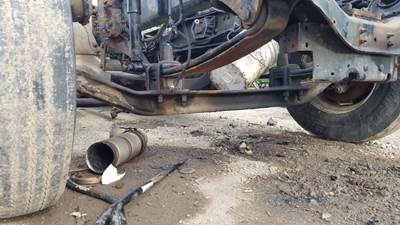 Freightliner Cascadia 125 Front Axle Assembly