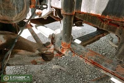 Freightliner Coronado 122 SD Front Axle Assembly for a 2014 Freightliner 122SD