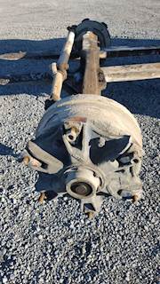Freightliner FLC112 Front Axle Assembly