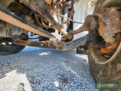 Freightliner M2 106 Front Axle Assembly