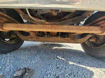 GMC C7500 Front Axle Assembly