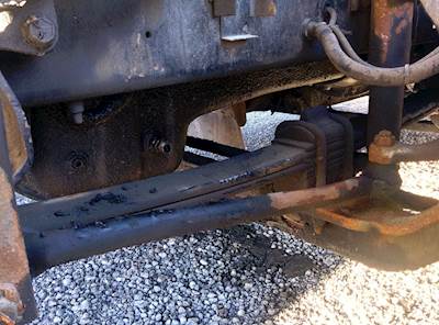 International 9400 Front Axle Assembly