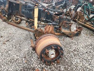International 9400i Front Axle Assembly