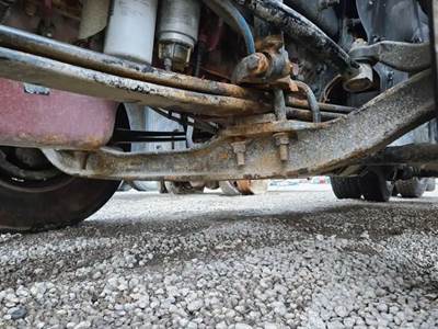 Mack Anthem Front Axle Assembly