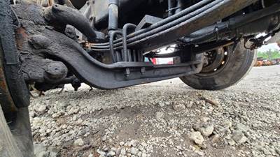 Peterbilt 378 Front Axle Assembly