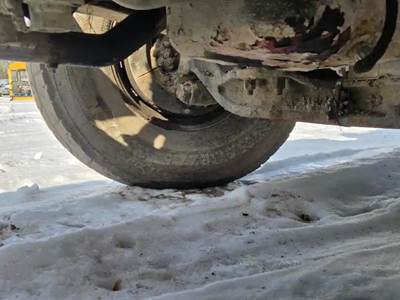 Peterbilt 567 Front Axle Assembly