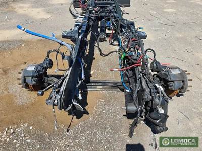 Peterbilt 579 Front Axle Assembly