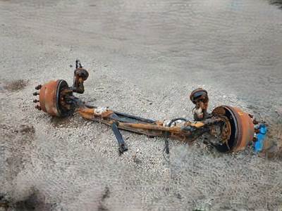 Peterbilt 579 Front Axle Assembly