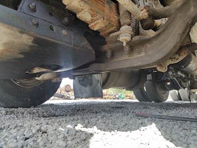 Volvo AUTOCAR ACL64 Front Axle Assembly