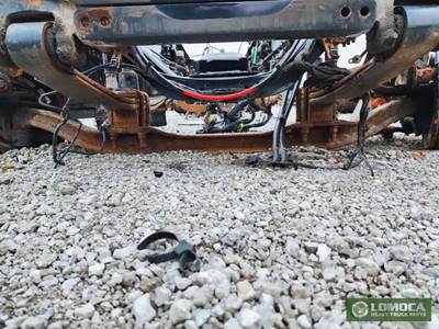 Volvo VHD Front Axle Assembly