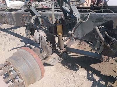 Volvo VNL Front Axle Assembly