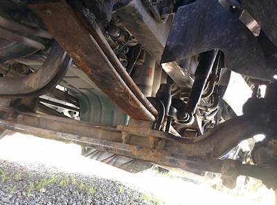 Volvo VNL Front Axle Assembly