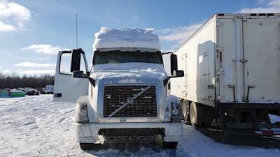 Volvo VNL Front Axle Assembly