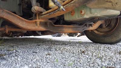 Volvo VNL Front Axle Assembly