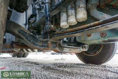 Volvo VNL Front Axle Assembly