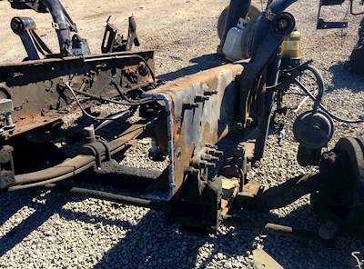 Volvo VNM Front Axle Assembly