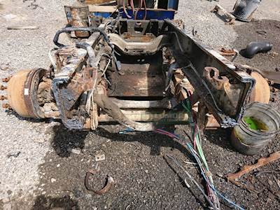 Volvo WG Front Axle Assembly