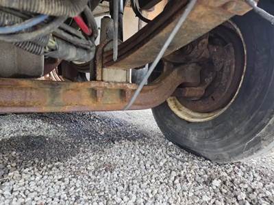 Western Star 4900FA Front Axle Assembly for a 2015 Western Star 4900 FA