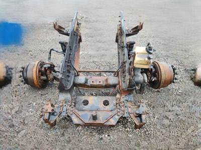 Western Star 4900FA Front Axle Assembly for a 2014 Western Star 4900 FA