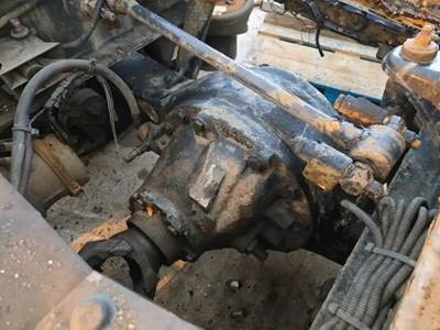 Dana RSP41 Rear Axle Assembly for a 2016 Peterbilt 579