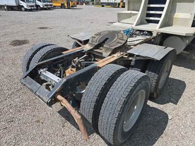 Dana R46-170 Rear Axle Assembly for a 2016 Kenworth T800