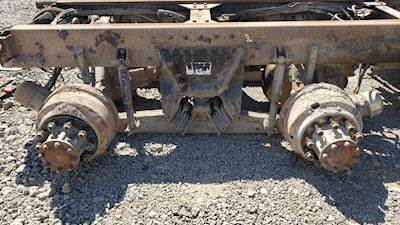 Dana R46-170DH Rear Axle Assembly for a 2009 Kenworth T800