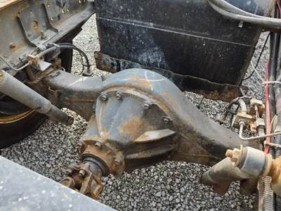 Isuzu NPR HD Rear Axle Assembly