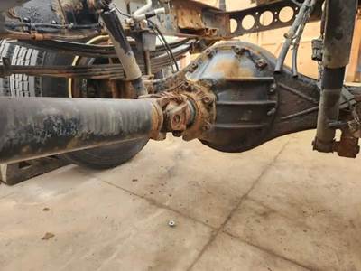 Isuzu NPR HD Rear Axle Assembly