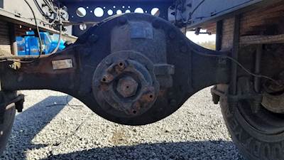 Meritor-Rockwell C43121K2169 Rear Axle Assembly for a 2007 Hino 268