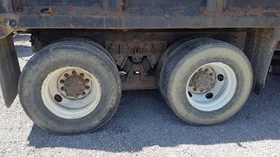 Meritor-Rockwell RT46164 Rear Axle Assembly for a 2003 Sterling L9500