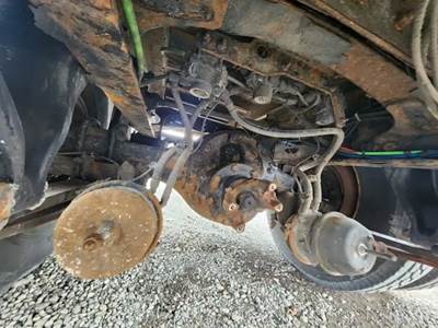 Meritor-Rockwell MS21-14X Rear Axle Assembly for a 2013 Freightliner M2 106