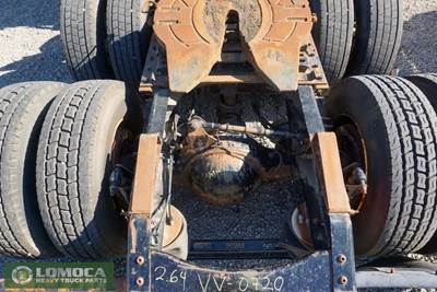 Meritor-Rockwell MR2014X Rear Axle Assembly for a 2014 Volvo VNL