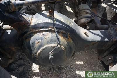 Meritor-Rockwell RR20-145 Rear Axle Assembly for a 2002 Freightliner FLD120